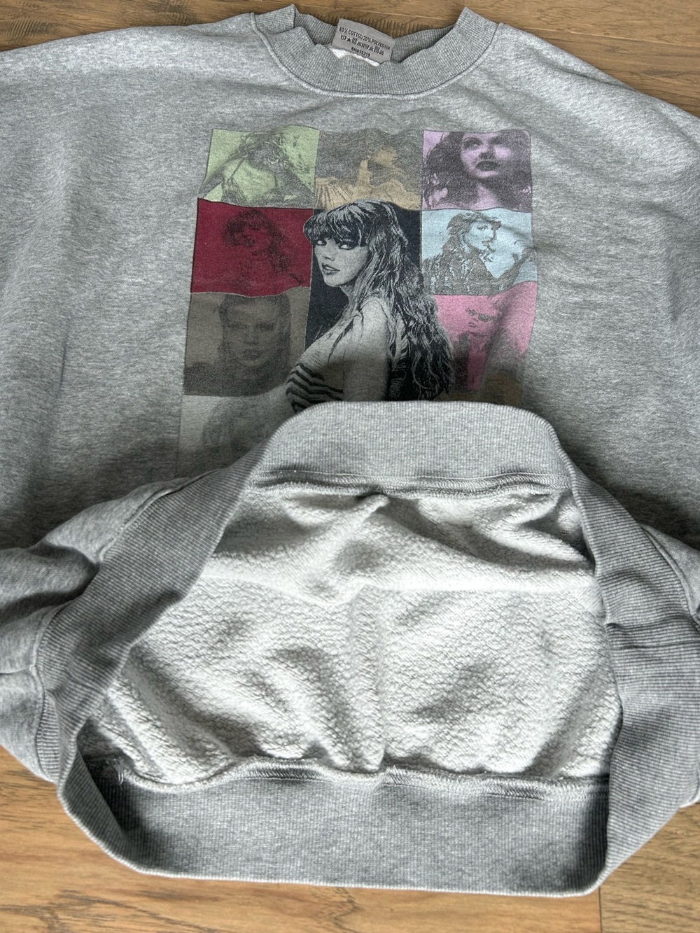 Taylor Swift “The ErasTour” Sweatshirt Oversized Heather Grey Size Large - Picture 5 of 7